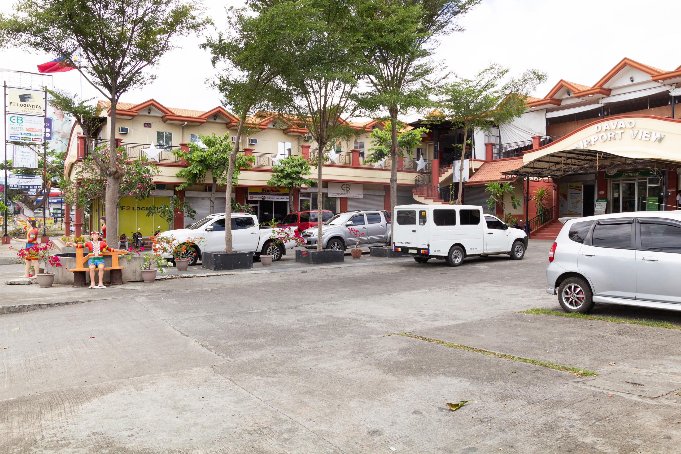 Oyo 150 Davao Airport View Hotel Exterior photo